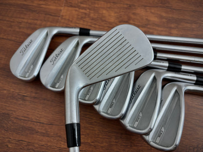 Titleist T150 ‘23 Iron Set 4-PW / Project X LS 6.0 Stiff