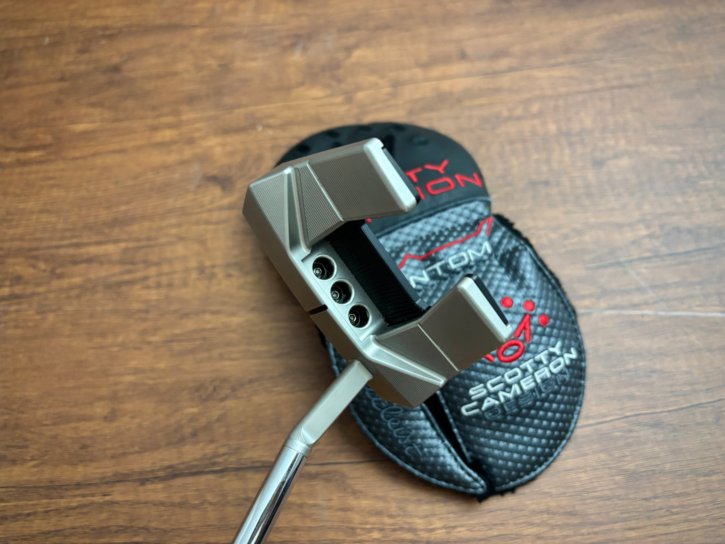 Titleist Scotty Cameron 2026 Phantom 5.5 Putter 34" + headcover
