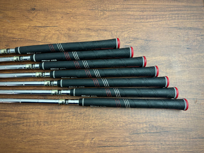 Nike VR Pro Combo Iron Set 3-9 / Dynamic Gold X100 X-Stiff