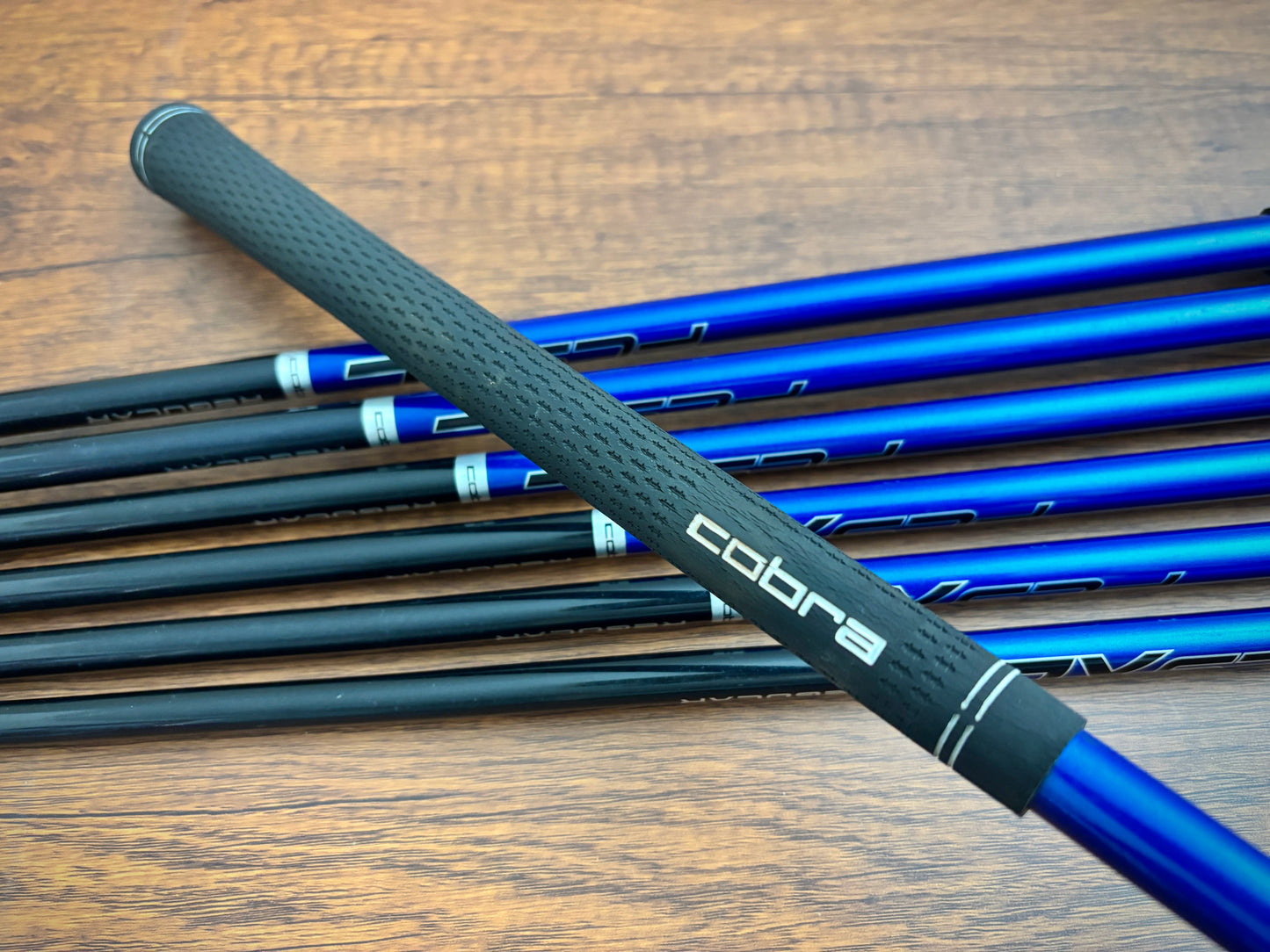 Cobra Fly XL Hybrid/Iron Combo Set 4-PW / Regular Flex