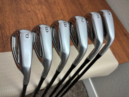 Mizuno JPX 925 Hot Metal Pro Iron Set 5-PW / Mitsubishi MMT Stiff Graphite
