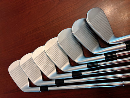 Taylormade P770 ‘23 Iron Set 4-PW / KBS Tour Stiff