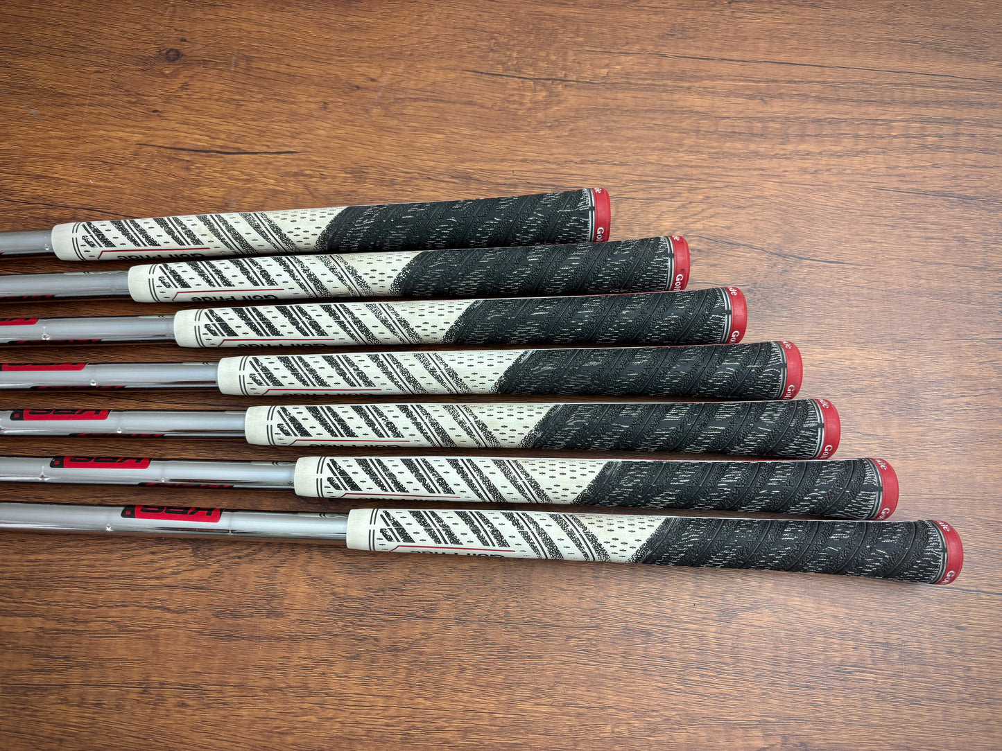 Titleist 620 MB Iron Set 4-PW / KBS Tour Stiff