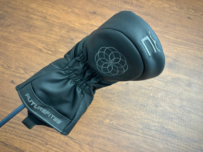 Cobra DS ADAPT MAX-K Driver 9* + headcover / Stiff