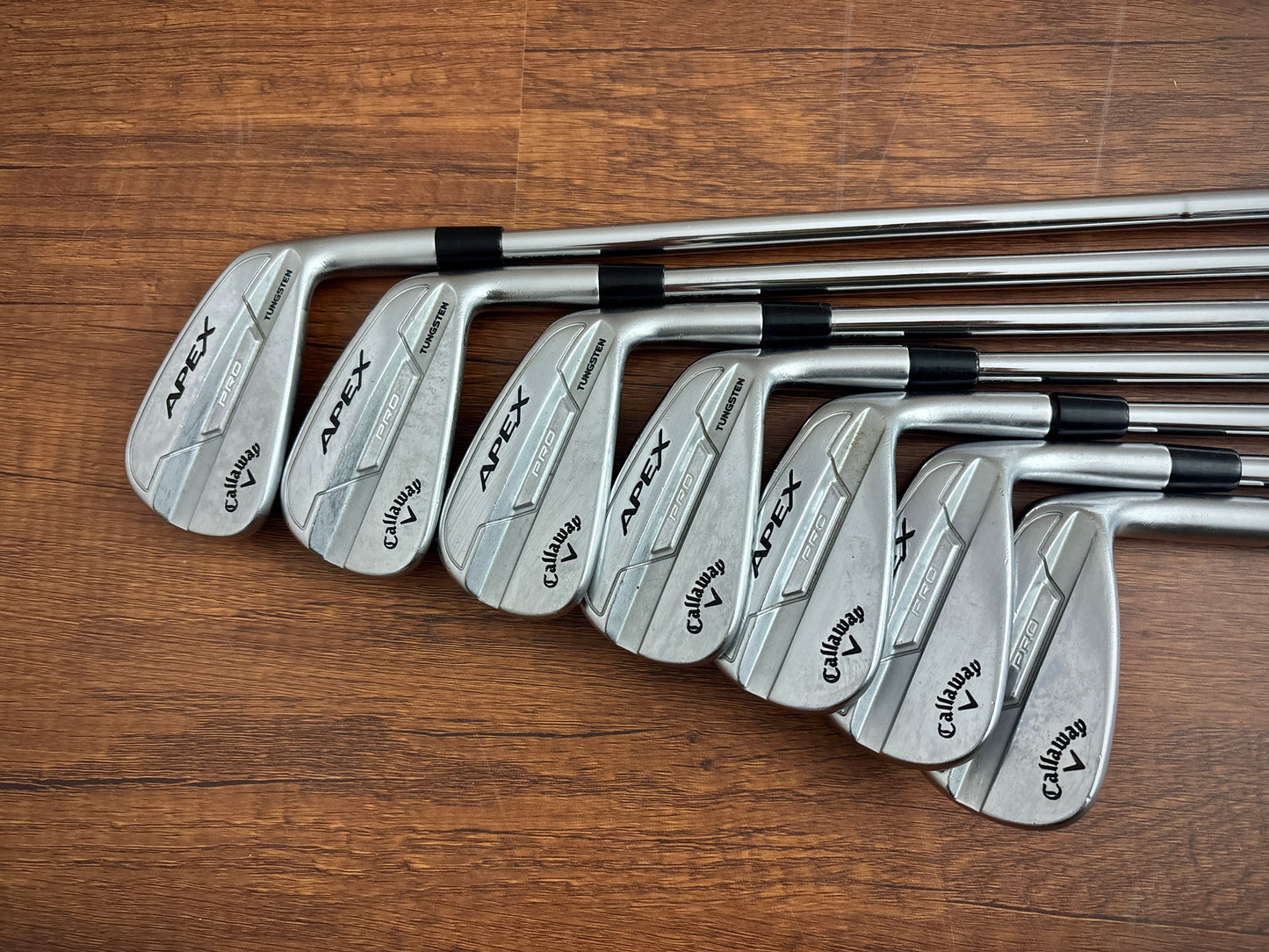 Callaway Apex Pro 21 Iron Set 4-PW / True Temper AMT X100 X-Stiff