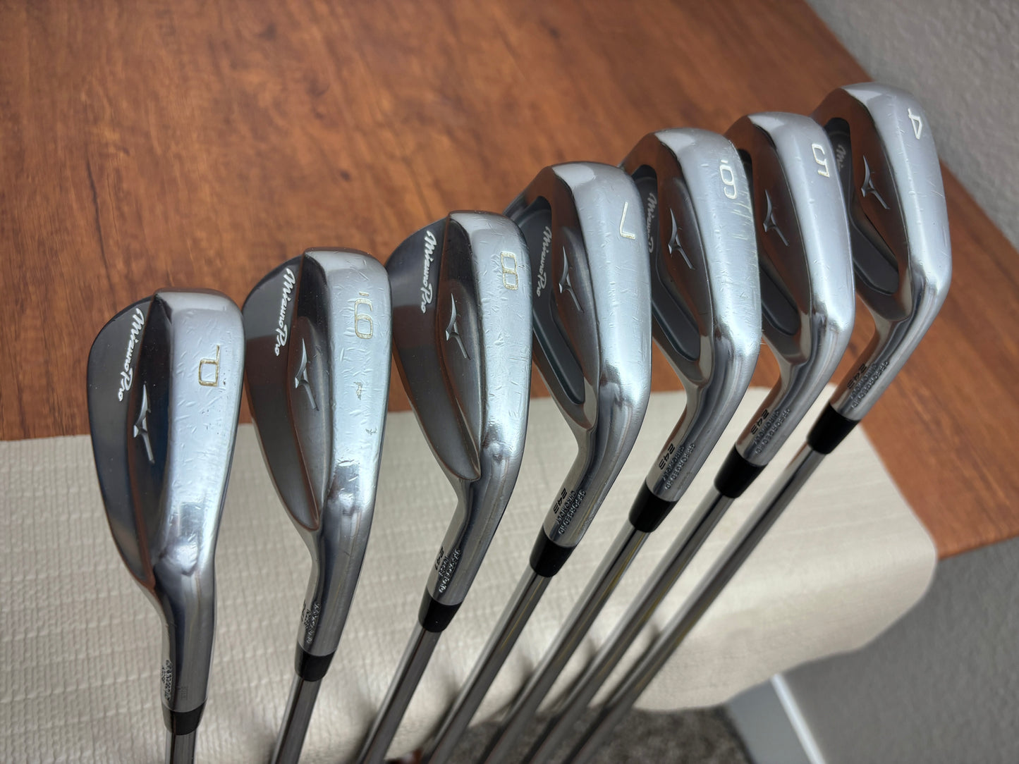 Mizuno Pro 243 / Pro 241 Iron Set 4-PW / Project X 6.0 Stiff