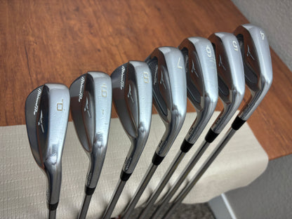 Mizuno Pro 243 / Pro 241 Iron Set 4-PW / Project X 6.0 Stiff
