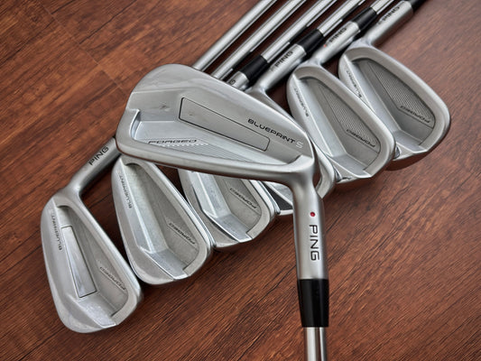 Ping Blueprint S Iron Set 4-PW / KBS Tour 120 Stiff