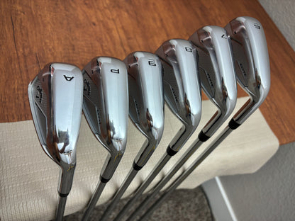 *MINT* Callaway Elyte X Iron Set 6-AW / True Temper Vector Stiff