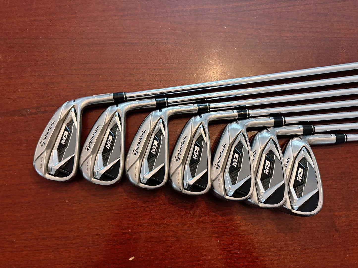 Taylormade M3 Iron Set 4-PW / KBS Tour C-Taper 105 X-Stiff