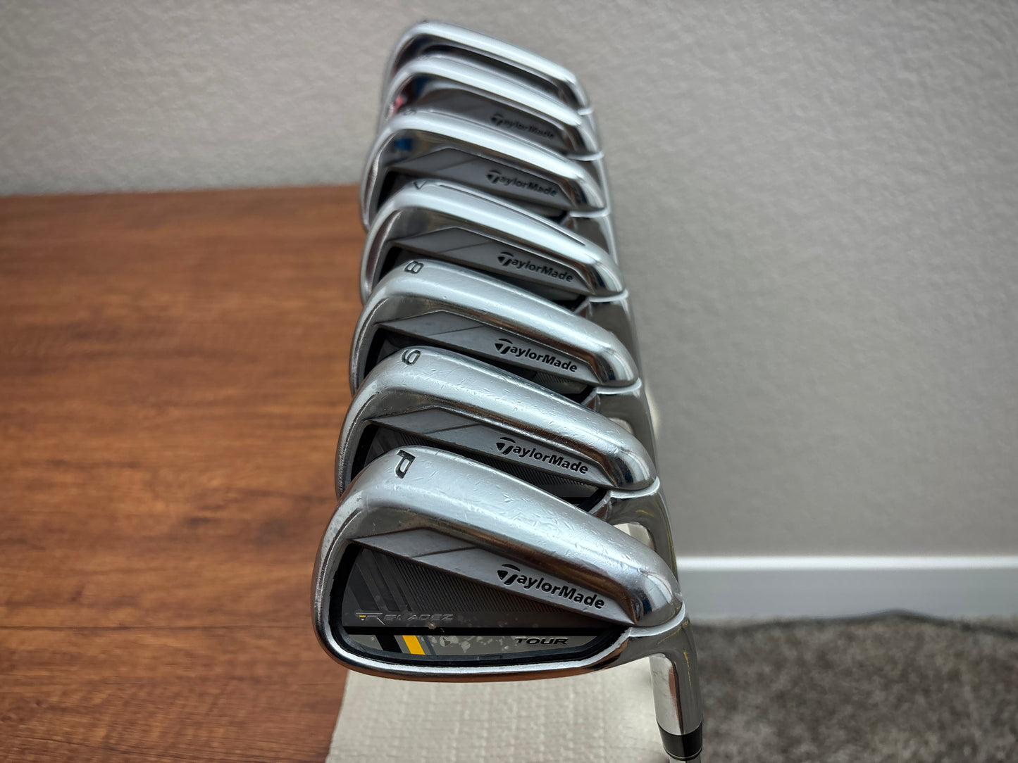 Taylormade Rocketbladez Iron Set 4-PW / KBS Tour Stiff
