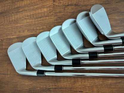 *MINT* Srixon ZXi7 / Z Forged II Iron Set 4-PW / NS Pro 120 Stiff