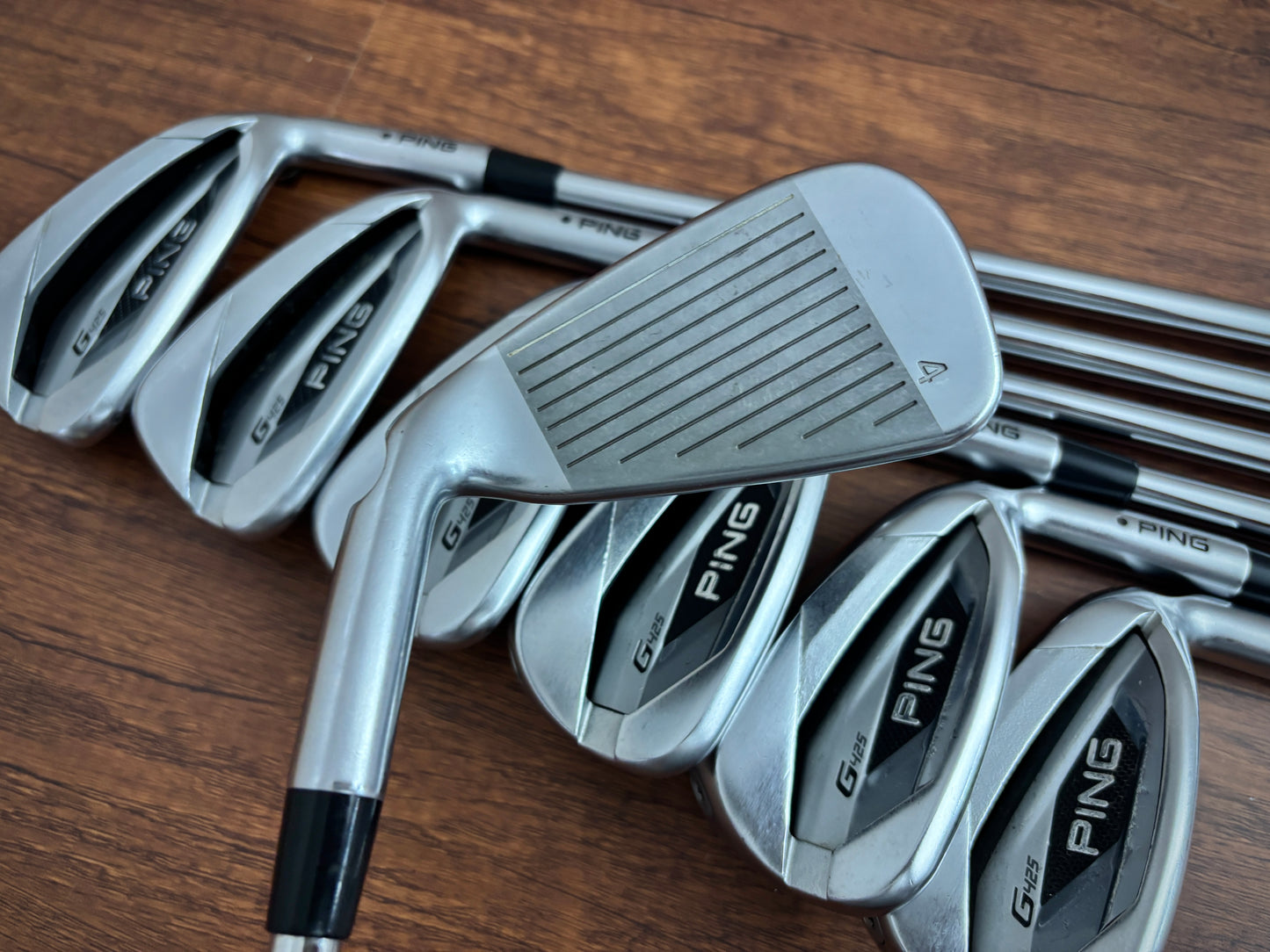 Ping G425 Iron Set 4-PW / Regular Flex