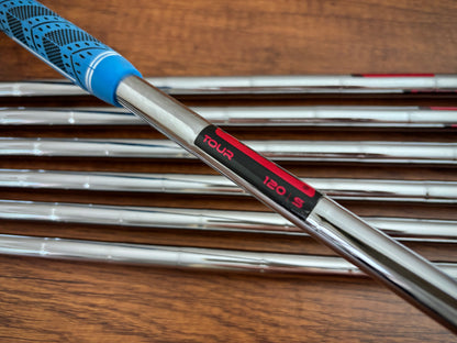 Takomo 301 CB / MB Iron Set 4-PW / KBS Tour 120 Stiff