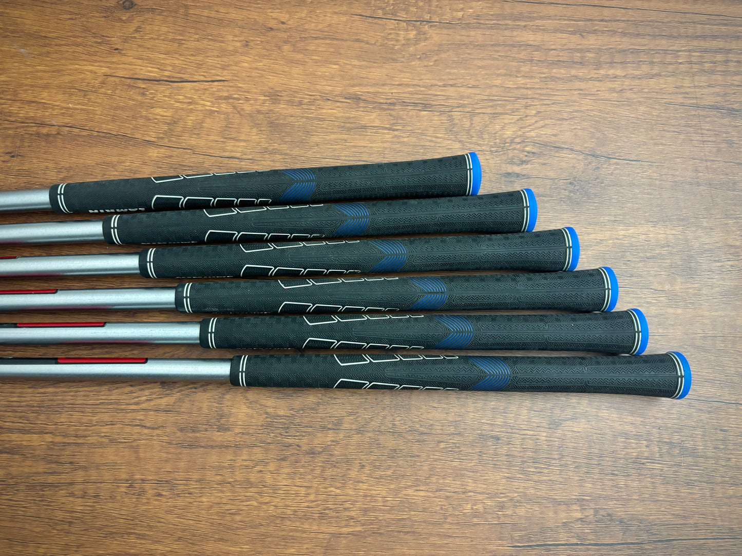Mizuno JPX 925 Forged Black Iron Set 6-GW / KBS Tour C-Taper 130 X-Stiff