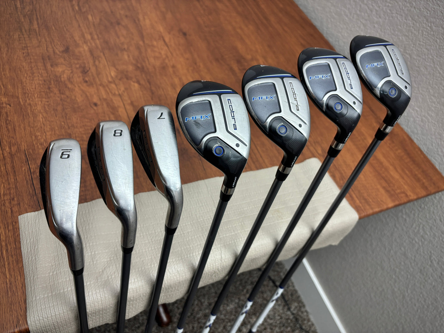 Cobra Max Hybrid/Iron Combo Set / Regular Flex