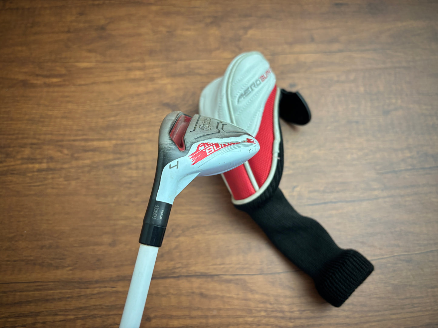 (Left-handed) Taylormade AeroBurner 4-hybrid + headcover / Regular Flex