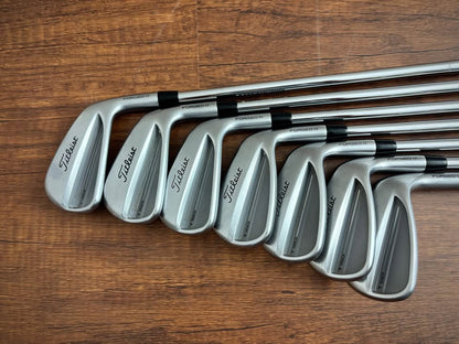 Titleist T150 ‘25 Iron Set 5-GW / True Temper AMT White Stiff