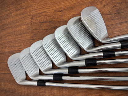 Titleist 690 CB Iron Set 4-PW / Precision 5.0 Shafts
