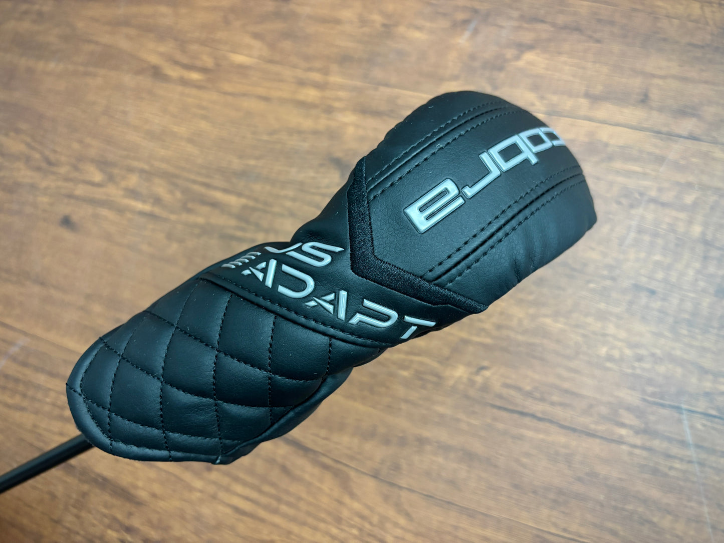 Cobra DS-ADAPT 4-Hybrid + headcover / X-Stiff