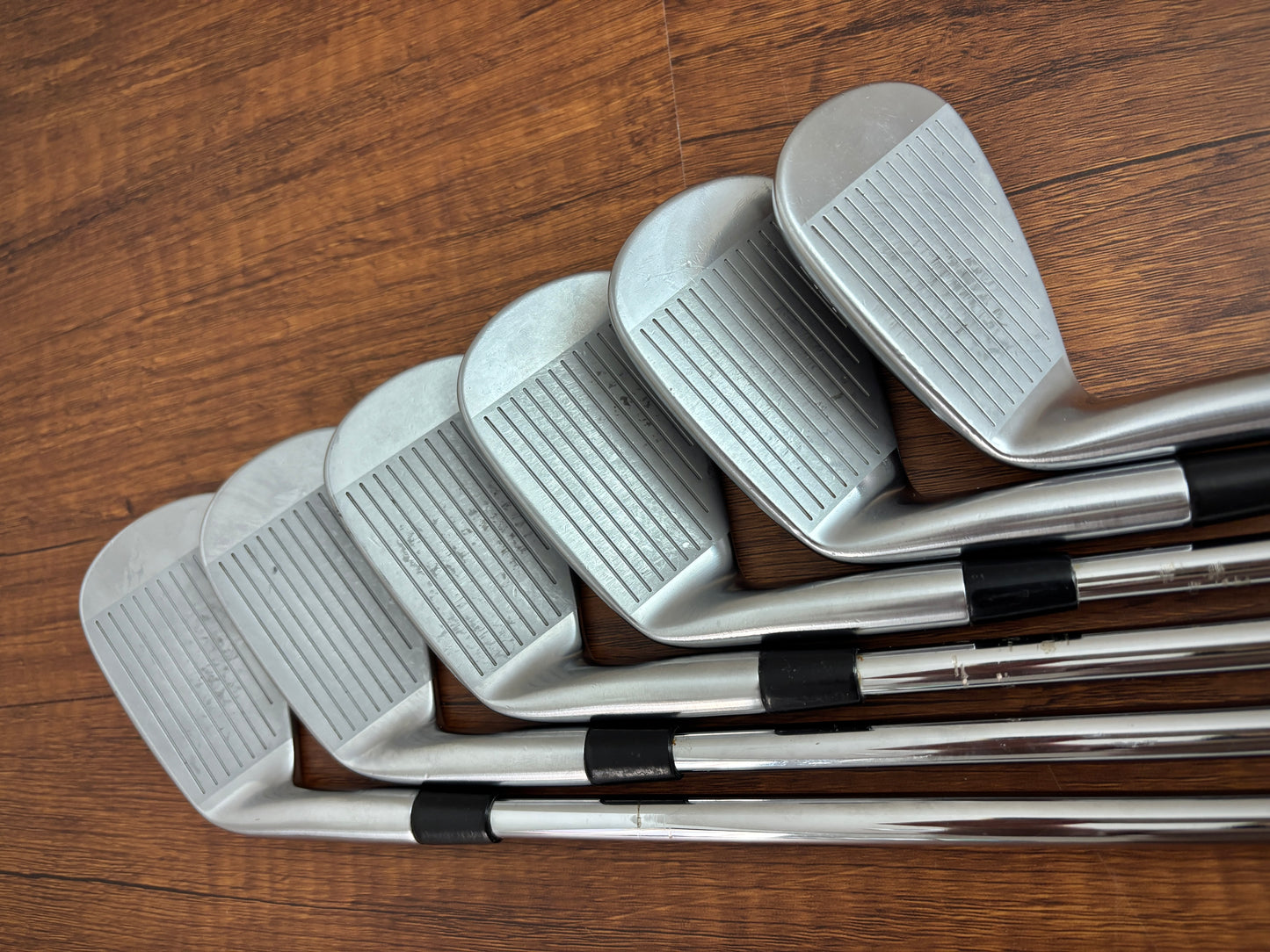 Mizuno Pro 241 Iron Set 5-PW / Dynamic Gold S300 Stiff