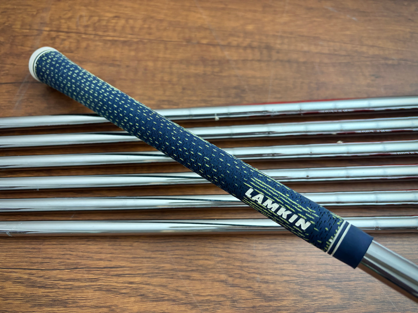 Srixon ZX7 Mkii Iron Set 4-PW / NS Pro 120 X-Stiff