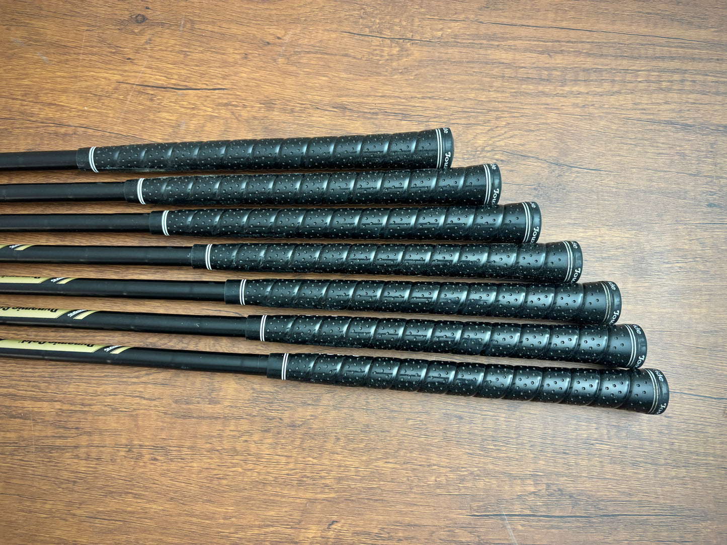Srixon ZXi5 / ZXi7 Iron Set 4-PW / Dynamic Gold X100 X-Stiff