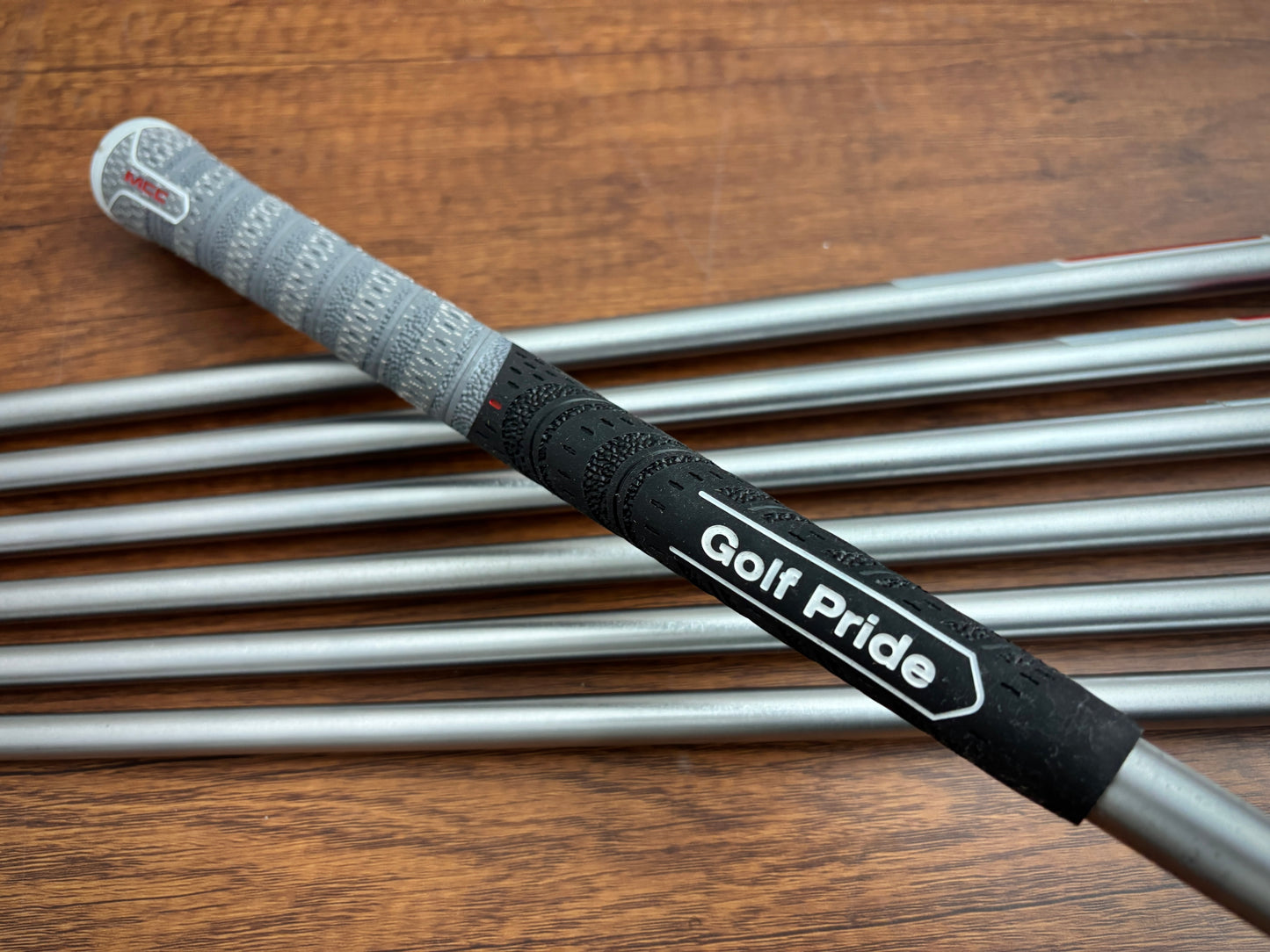 Mizuno JPX 925 Forged Iron Set 4-PW / KBS Tour C-Taper Lite 110 Stiff