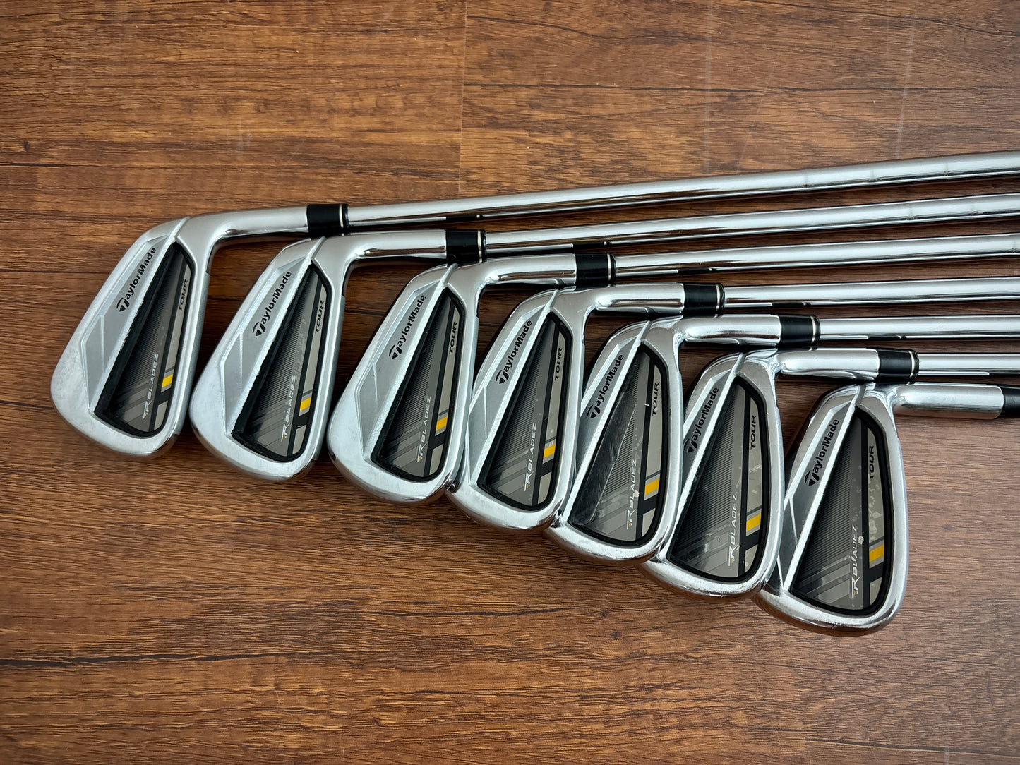 Taylormade Rocketbladez Iron Set 4-PW / KBS Tour Stiff