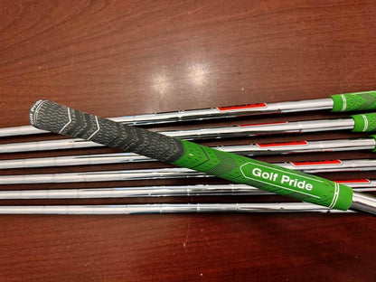 Taylormade P7MB Iron Set 4-PW / KBS Tour 120 Stiff