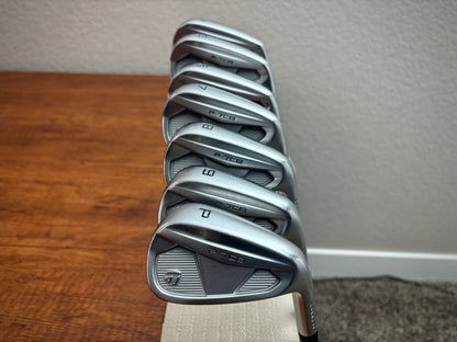 Taylormade P7CB '25 Forged Iron Set 4-PW / KBS Tour C-Taper 130 X-Stiff
