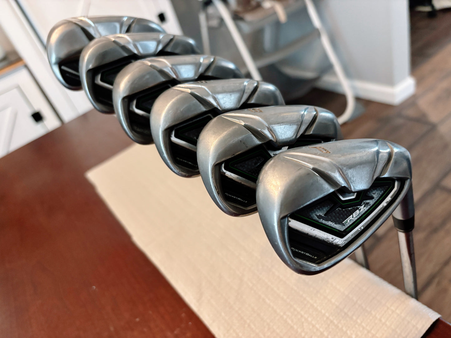 Taylormade Rocketballz RBZ Iron Set 5-PW / Regular Flex