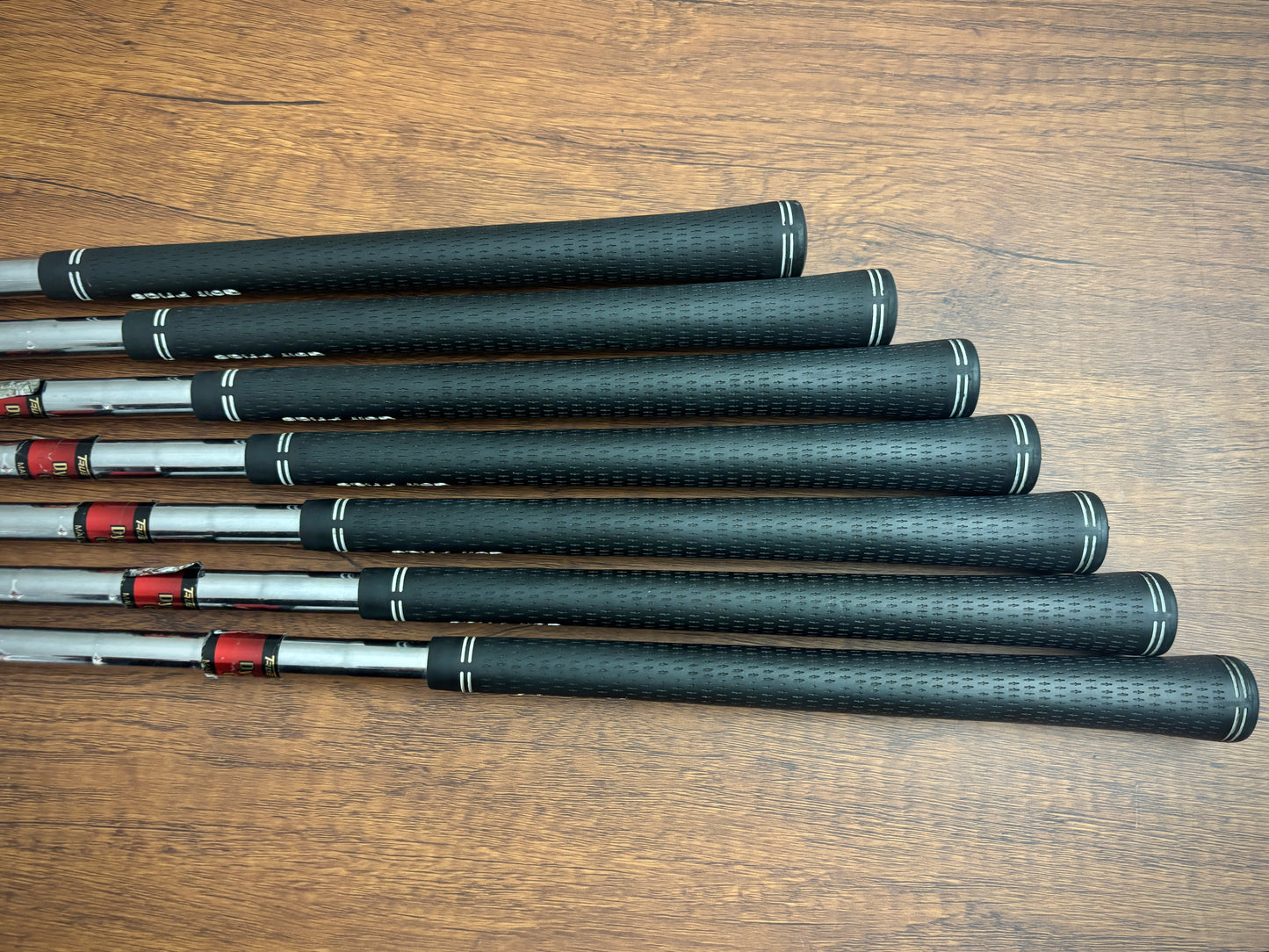 Titleist 735•CM Iron Set 4-PW / Dynamic Gold S300 Stiff