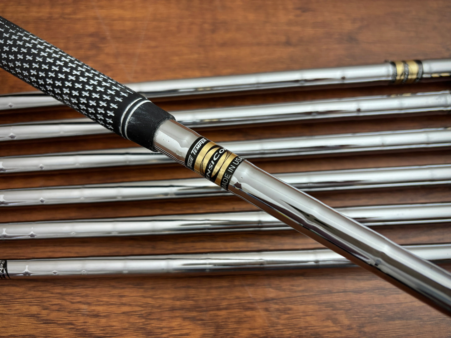 Cleveland Tour Action Iron Set 4-PW / Regular Flex