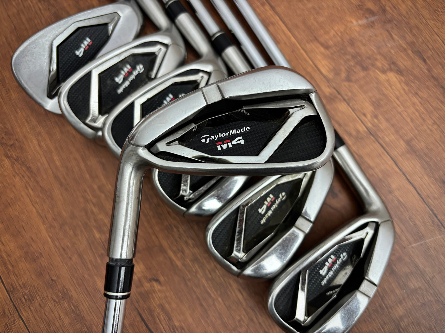 (Left-handed) Taylormade M4 Iron Set 5-AW / KBS Max Stiff