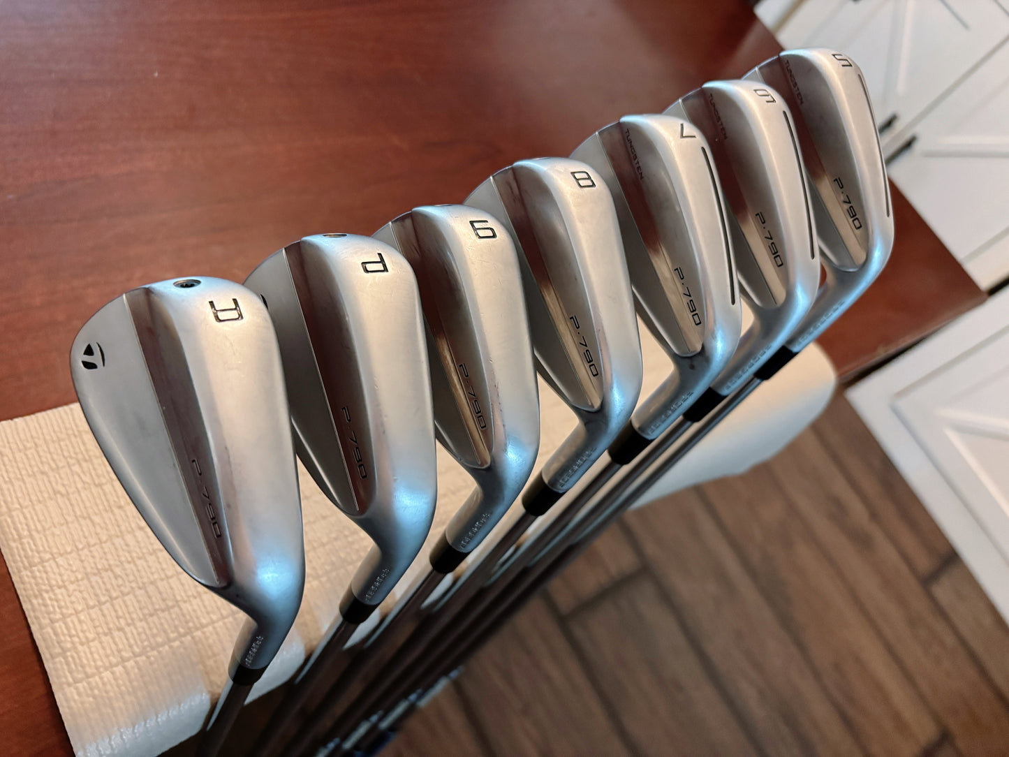 Taylormade P790 ‘24 Iron Set 5-AW / Dynamic Gold R300 Regular Flex