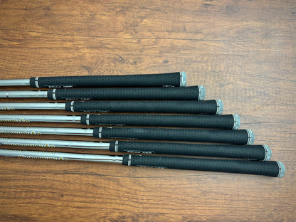 *MINT* Titleist T200 ‘23 Iron Set 4-PW / Dynamic Gold S300 Stiff