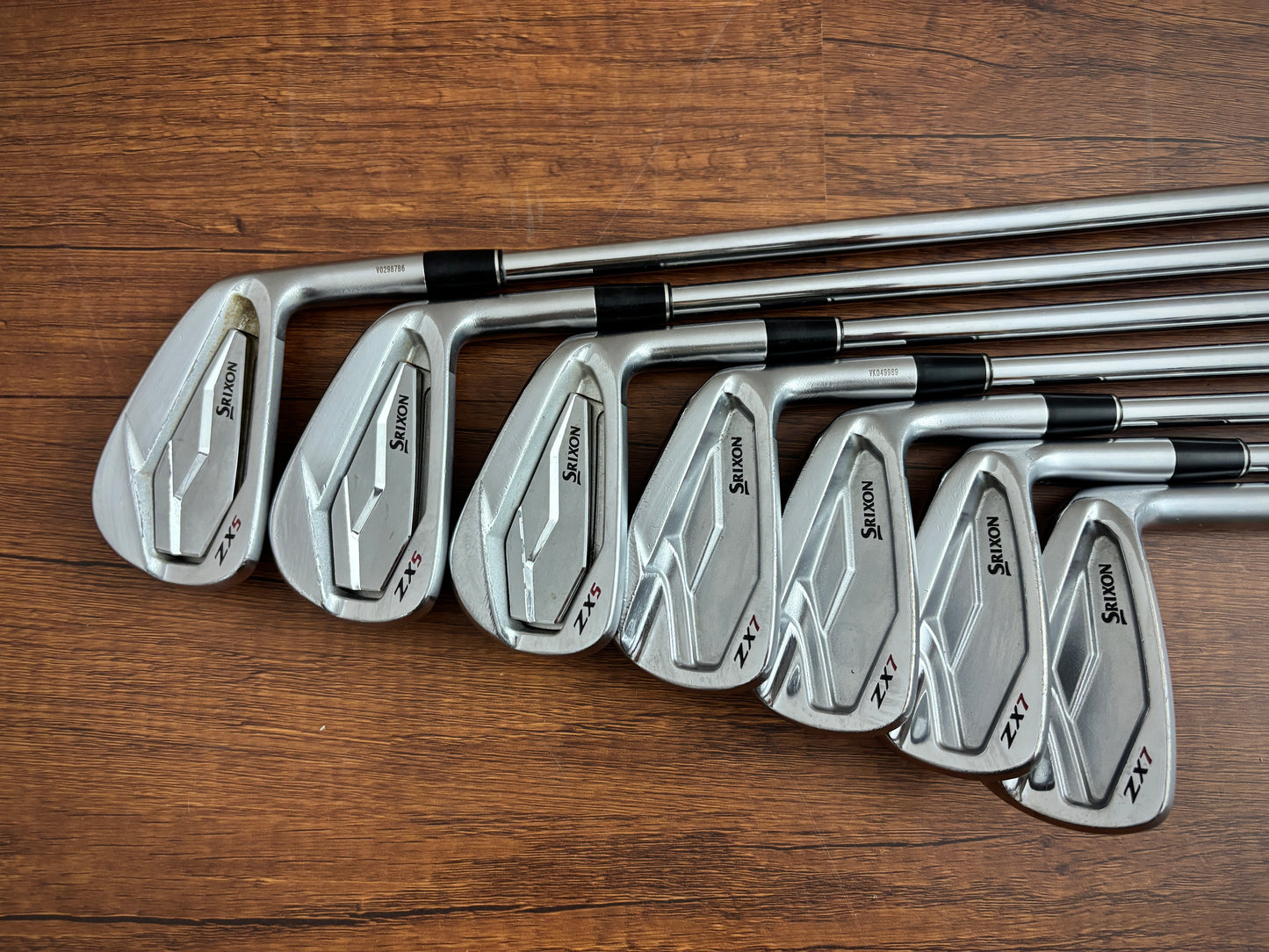 Srixon ZX5 / ZX7 Iron Set 4-PW / NS Pro 120 Stiff
