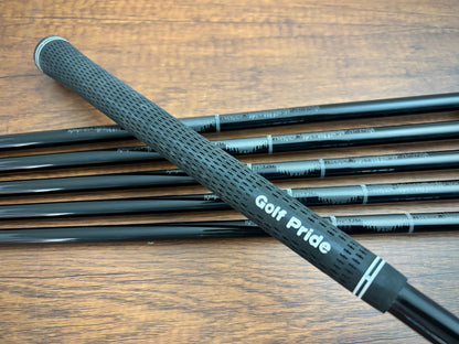 Mizuno JPX 925 Hot Metal Pro Iron Set 5-PW / Mitsubishi MMT Stiff Graphite