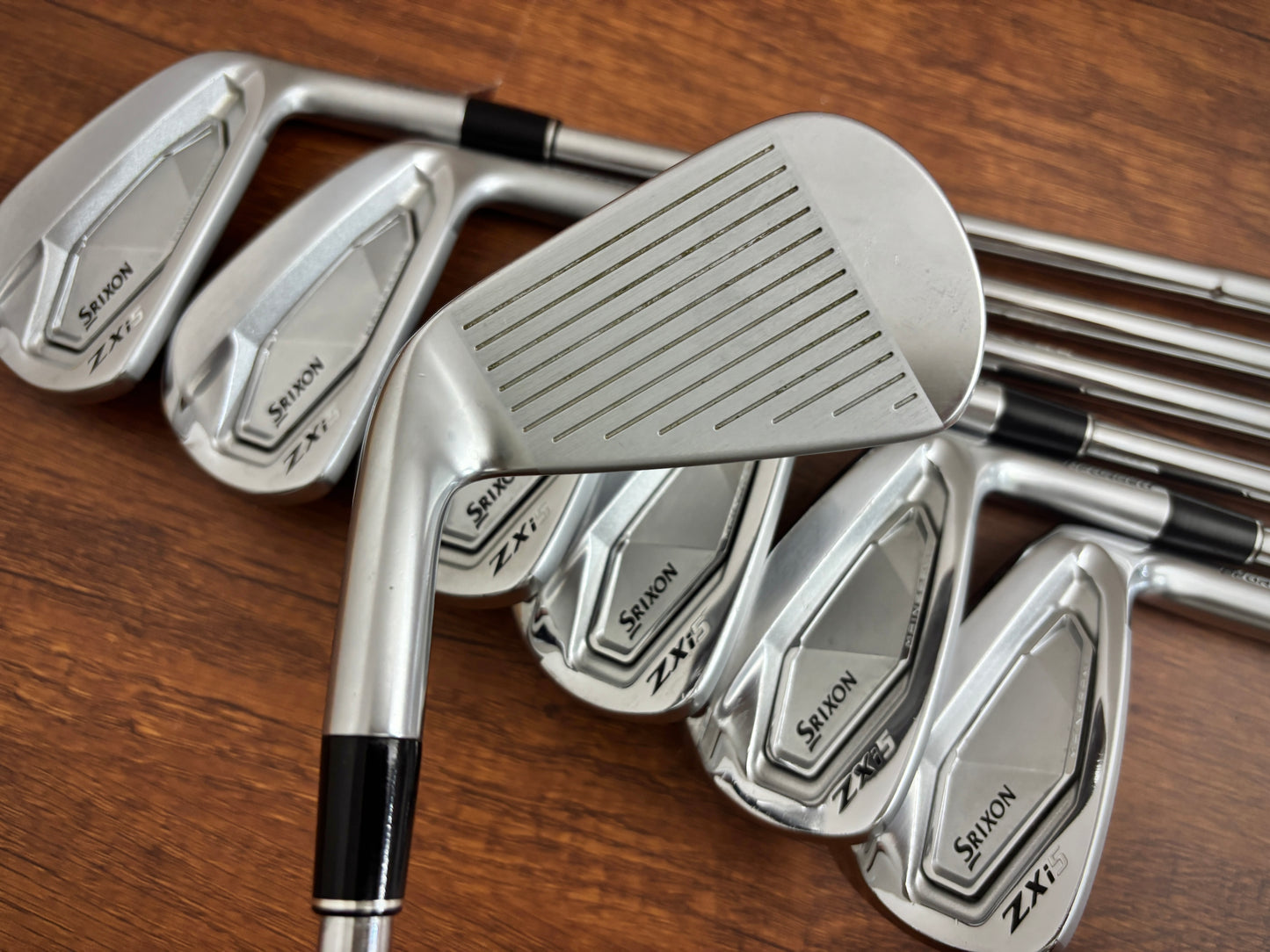 Srixon ZXi5 Iron Set 4-PW / Dynamic Gold S300 Stiff