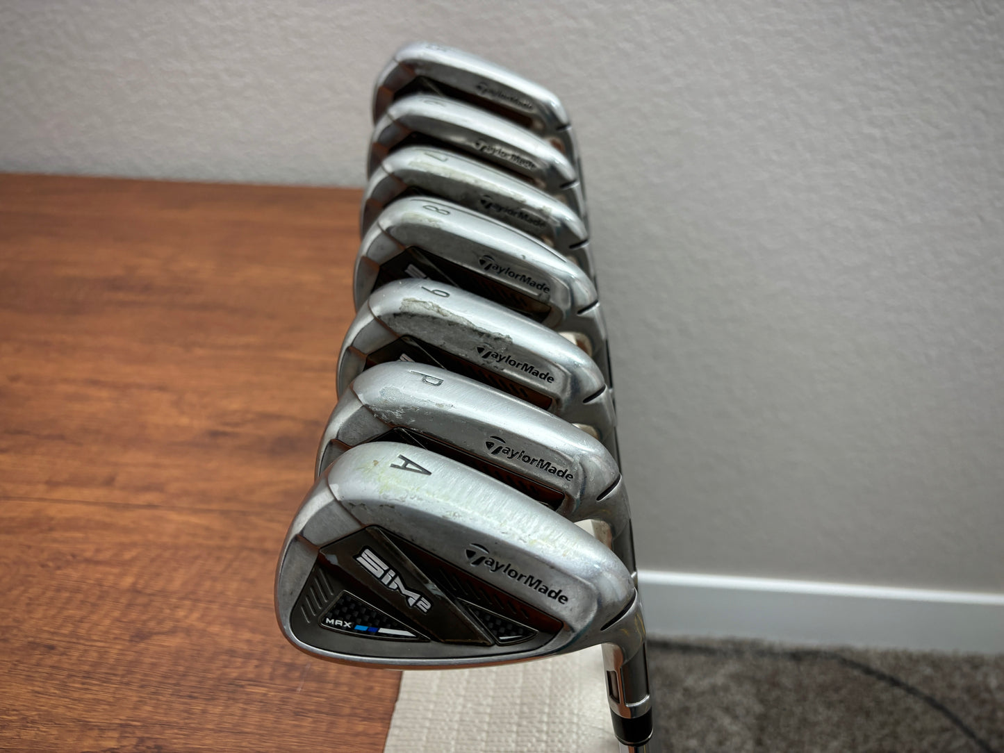 Taylormade SIM 2 Max Iron Set 5-AW / KBS Max MT Stiff