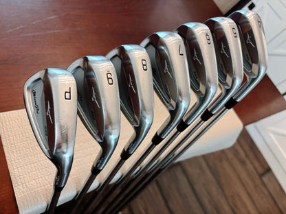 (+1”) Mizuno Pro 223 Iron Set 4-PW / Dynamic Gold X100 X-Stiff