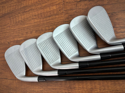 Mizuno JPX 925 Hot Metal Pro Iron Set 5-PW / Mitsubishi MMT Stiff Graphite