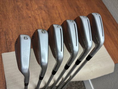 Taylormade P770 '23 Iron Set 4-9 / KBS C-Taper 130 X-Stiff