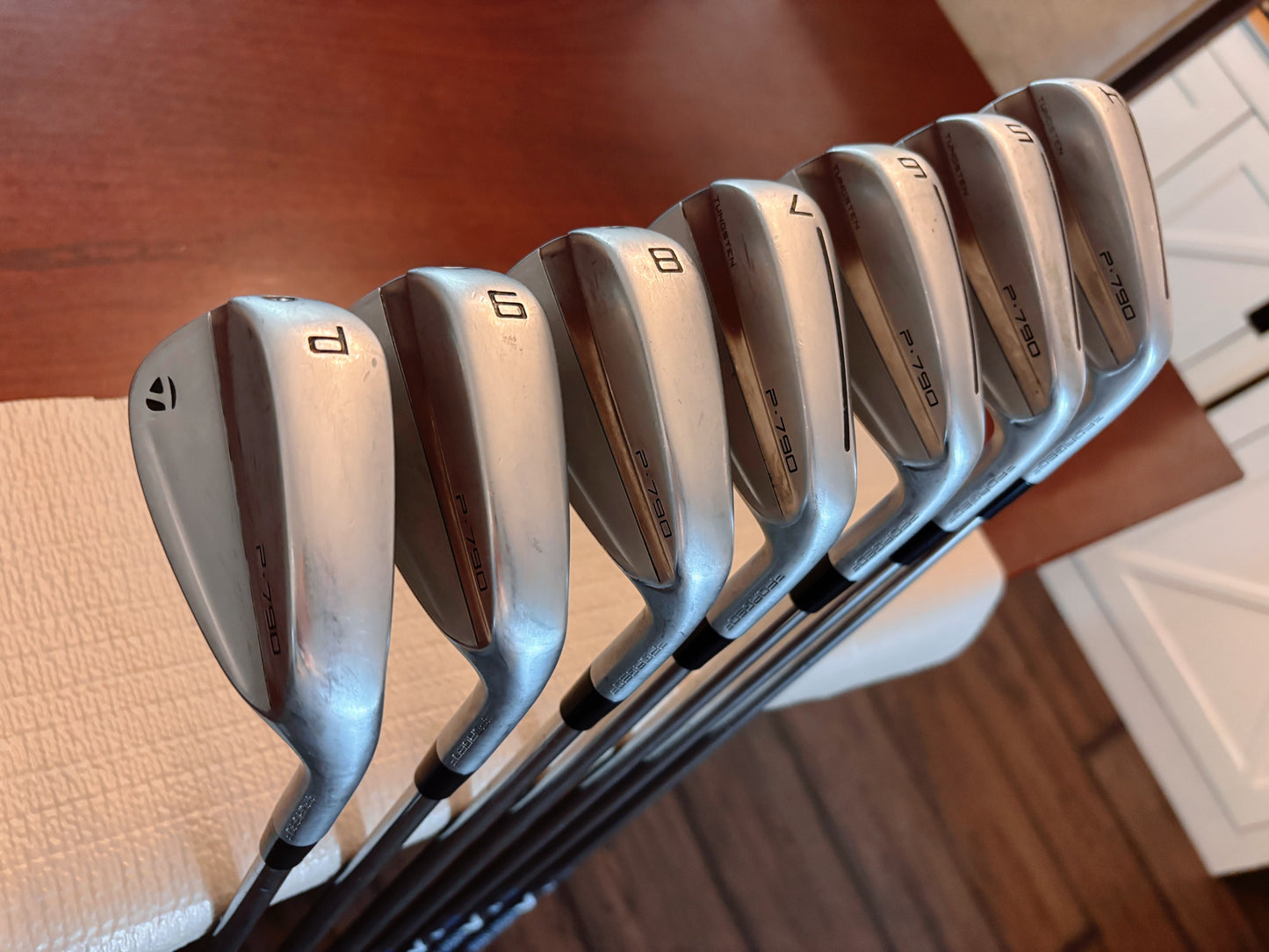 Taylormade P790 ‘23 Iron Set 4-PW / Project X LZ 6.0 Stiff