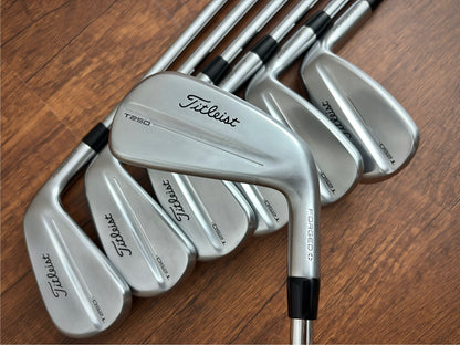Titleist T250 '25 Iron Set 5-GW / True Temper AMT Red Stiff