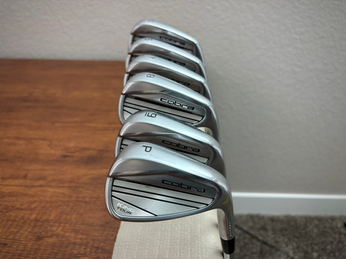 Cobra King Tour Iron Set 5-PW / NS Pro 125 Stiff
