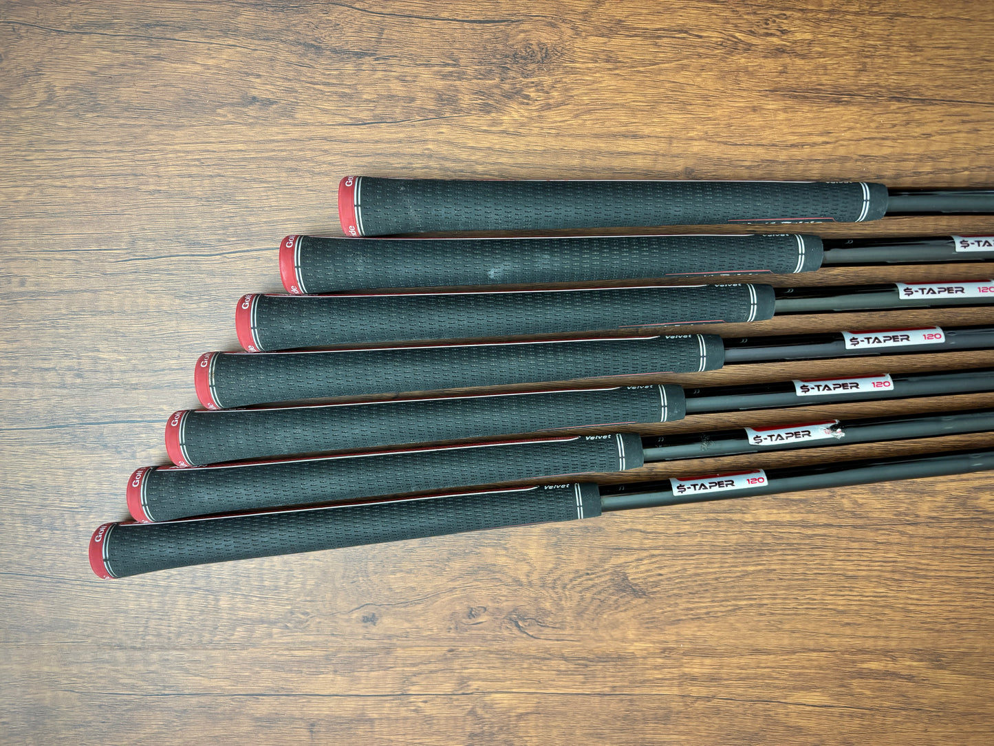 (Left-handed) Callaway Apex CB ‘24 Iron Set 5-11 / KBS $-Taper 120 Stiff