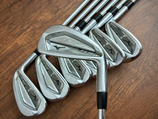 (+1”) Mizuno JPX 921 Forged Iron Set 4-PW / Dynamic Gold S300 Stiff