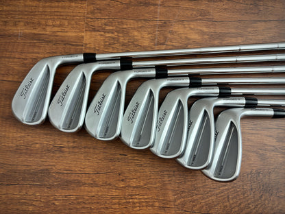 Titleist T150 '25 Iron Set 4-PW / True Temper AMT Stiff